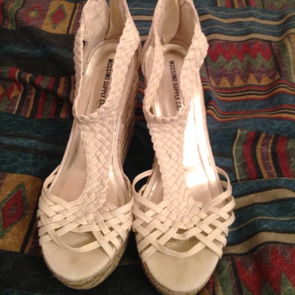 Braided Wedges