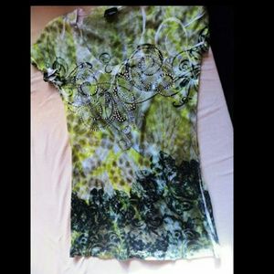 Cute Green Top With Jewls