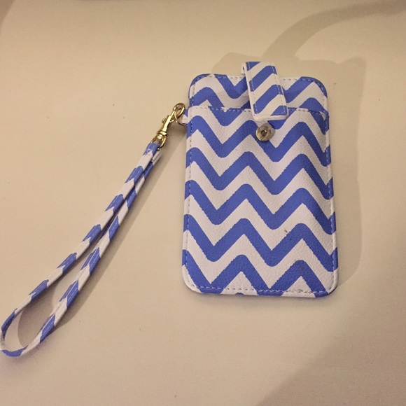 Target iPhone holder/wallet - Picture 2 of 2