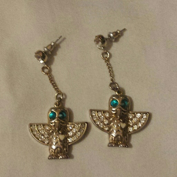 Betsey Johnson Owl earrings