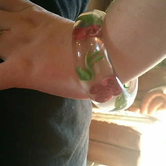 Betsy bangle