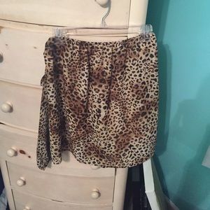 Cheetah print strapless shirt