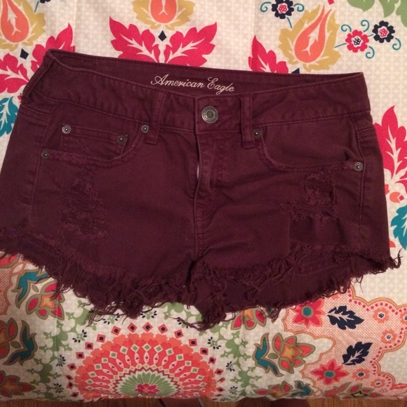 AE Maroon Distressed Shorty Shorts