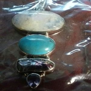 Fun sterling silver pendant...new...never worn