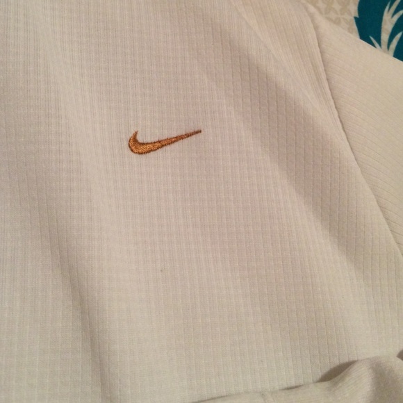 Final Reduced $: White Nike Jacket