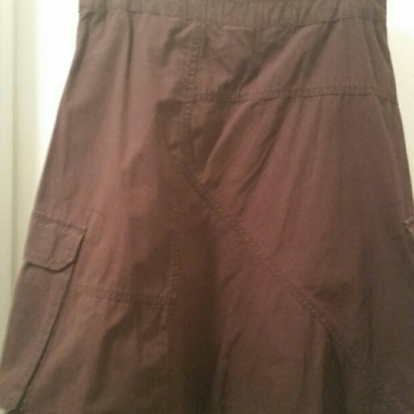 Skirt - Picture 2 of 3