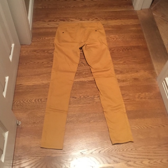 NEW Skinny jeans in Autumn Gold!! - Picture 4 of 4