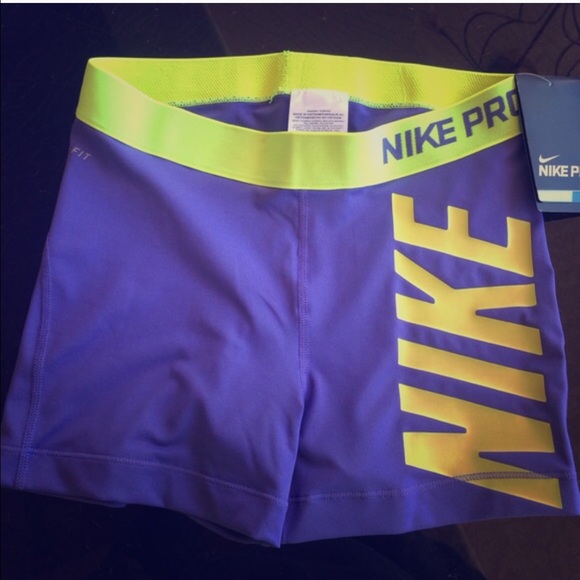 I'm looking for Nike pros, and youth medium