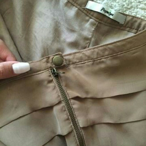 Ruffle Shorts - Picture 3 of 3