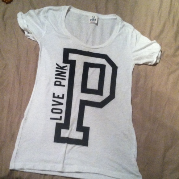 VS Pink Tee!