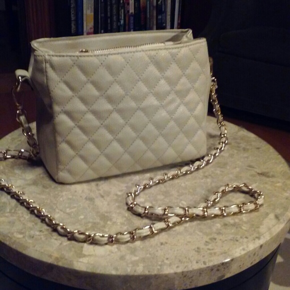 Cream Quilted Shoulder Bag