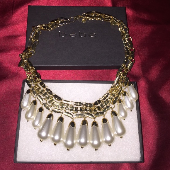 Elegant necklace - Picture 1 of 1