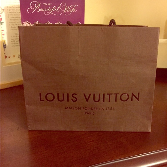 Louis Vuitton shopping bag (from France)