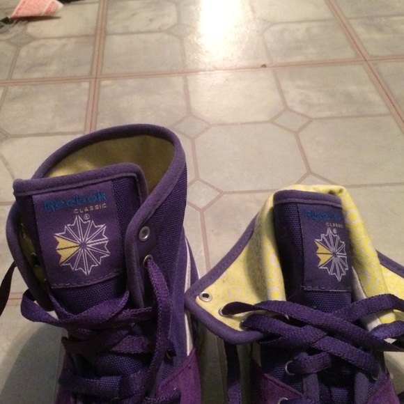 Purple Reebok Classics - Picture 3 of 4