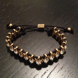 Adjustable bracelet