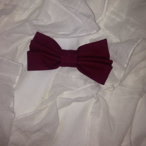 burgundy hair bow