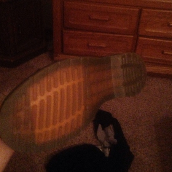 Shoes - Picture 2 of 2