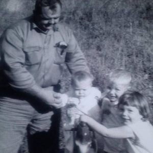 Meet your Posher, Lois