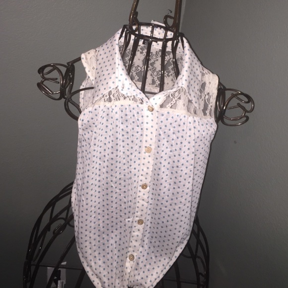 New  Top - Picture 2 of 2