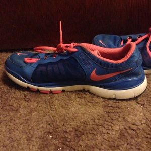 Nike shoes