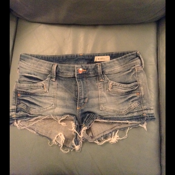 🌐Forever 21 Light Blue denim short shorts🌐