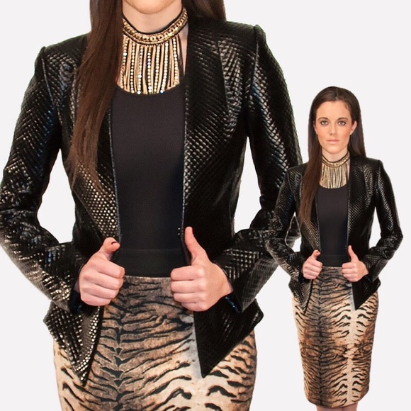 Gracia Black Shiny Quilted Blazer