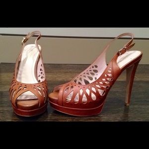 Like new BCBGeneration Duncan Pump.