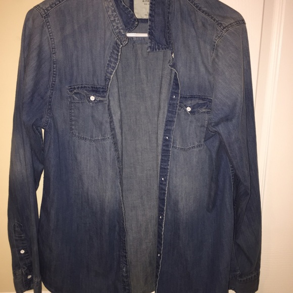 Never Worn Jean Jacket