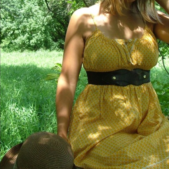 🎉HP🎉 I ❤️ Ronson Gold Dress💐