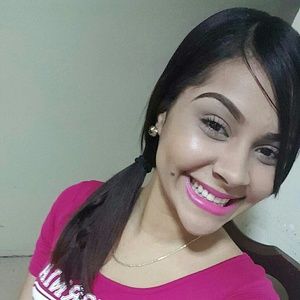 Meet your Posher, Lorena