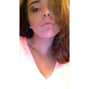 Meet your Posher, Evelyn