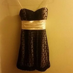 Nice black and gold dress