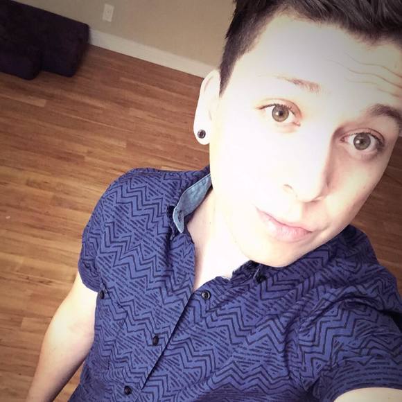 Meet your Posher, Eddie - Picture 1 of 1