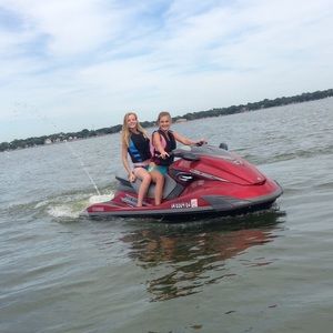 Meet your Posher, Liv