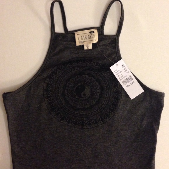 Cute Grey Top From Pacsun!