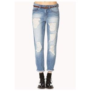 Distressed Boyfriend Jeans