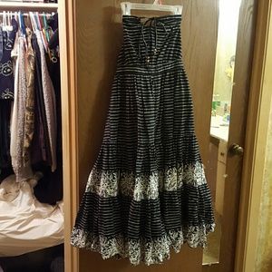 Strapless halter sundress