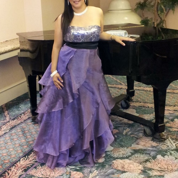 David's Bridal Prom/ Ball Gown - Picture 4 of 4