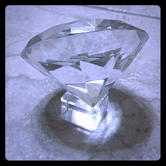 Genuine crystal