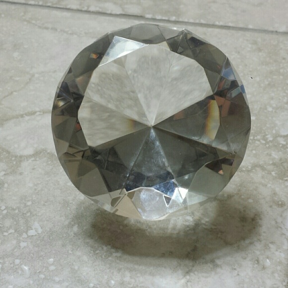 Genuine crystal - Picture 2 of 3