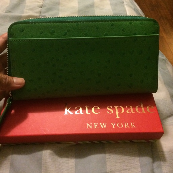 Zipper Wallet - Picture 2 of 4