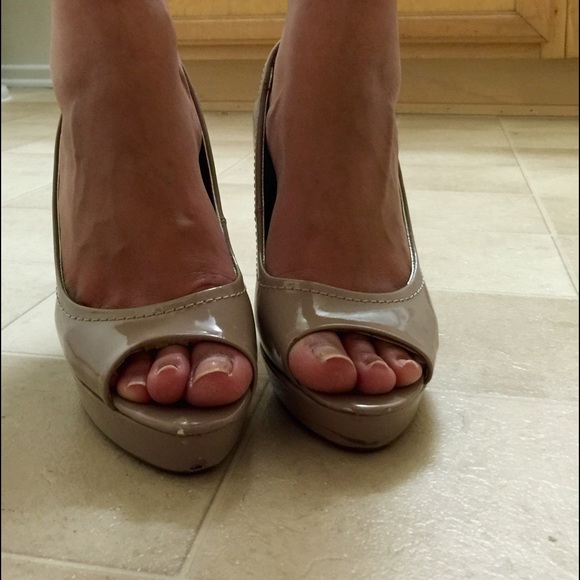 Candies peep-toe heels