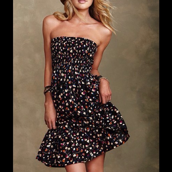 VICTORIA'S SECRET: Smocked Strapless Dress