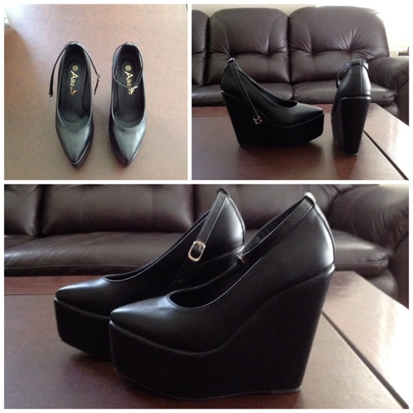 Platform wedges