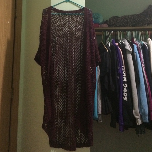 Brandy Melville Maroon Finn Knit Cardigan