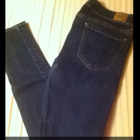 American Eagle Skinny Jeans (Jeggings)