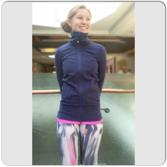 Lululemon Wunder Under Crop-❌ Bundled/Sold - Picture 3 of 4