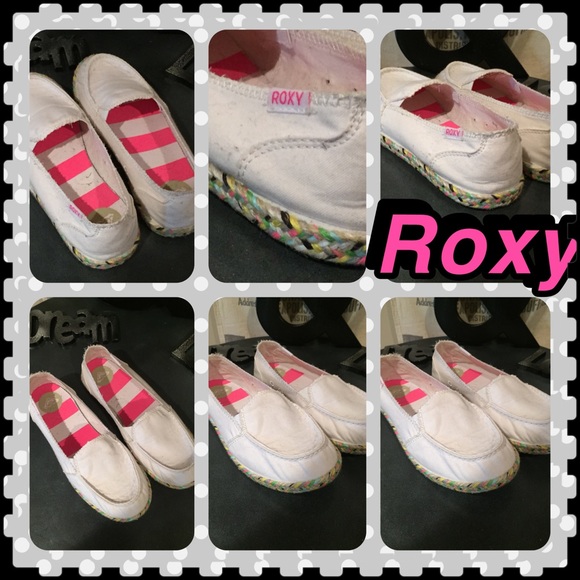 Womans Size 7 1/2 Roxy loafers with detailed edges
