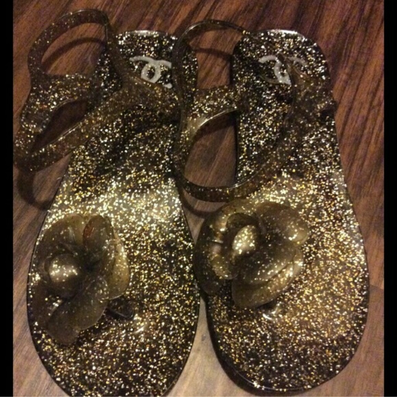 NO BRAND Shoes - Cute sandals I DON'T TRADE