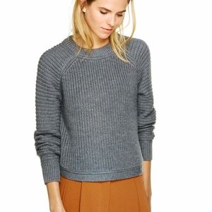 Aritzia Calais sweater xs